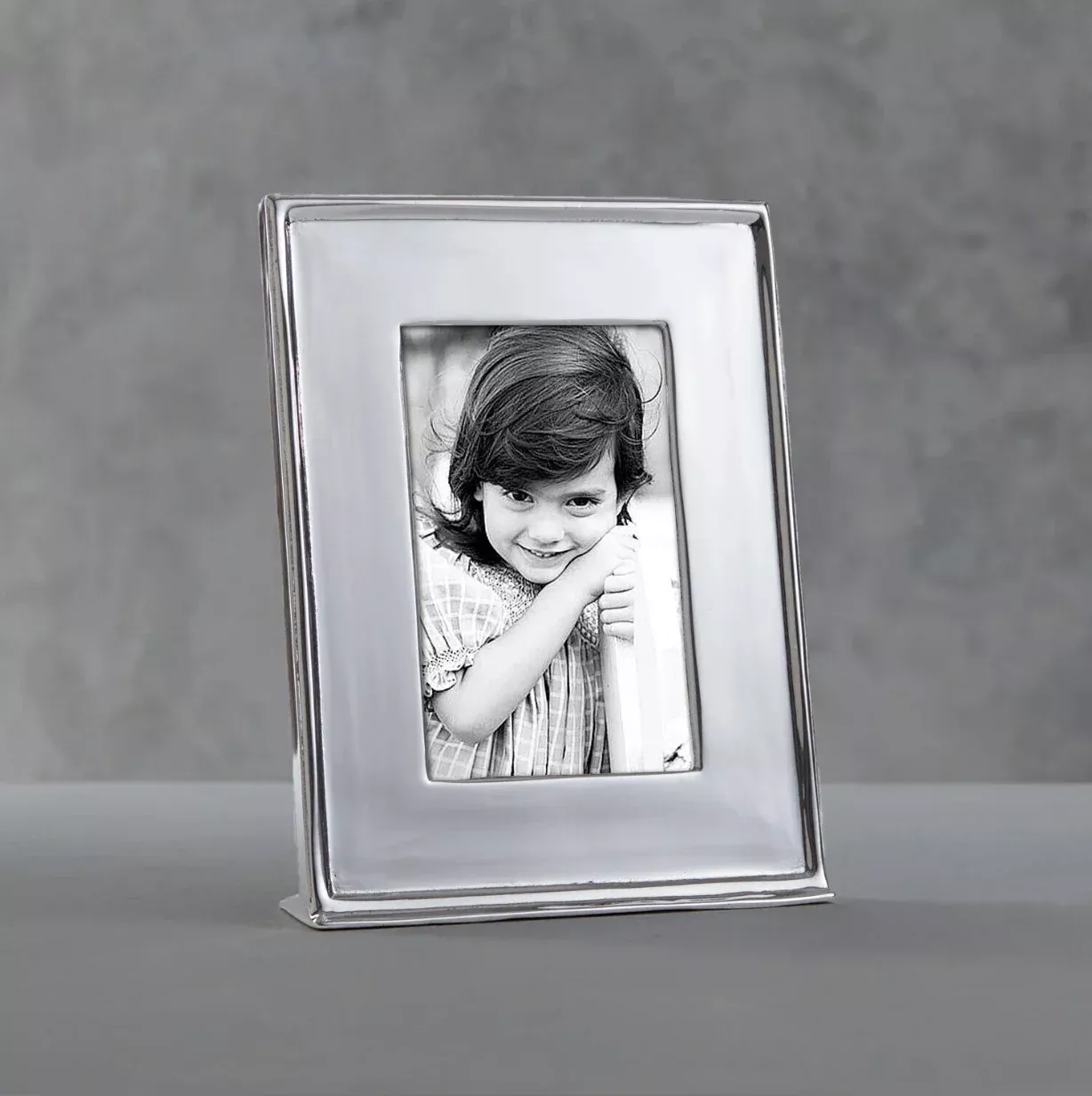 5" x 7" Beatriz Ball Jason Vertical Wide Picture Frame