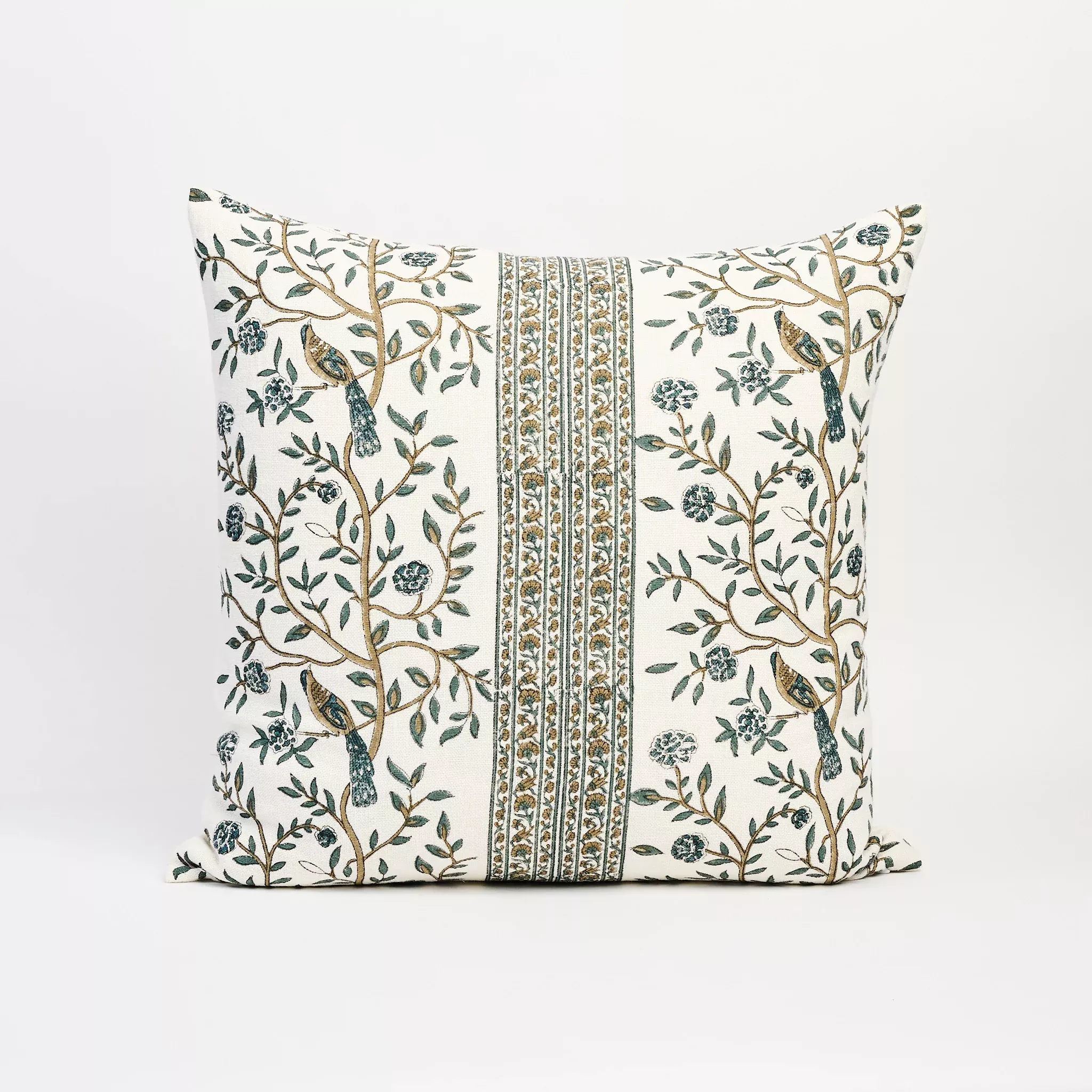 Chiraya Pillow 22" x 22"