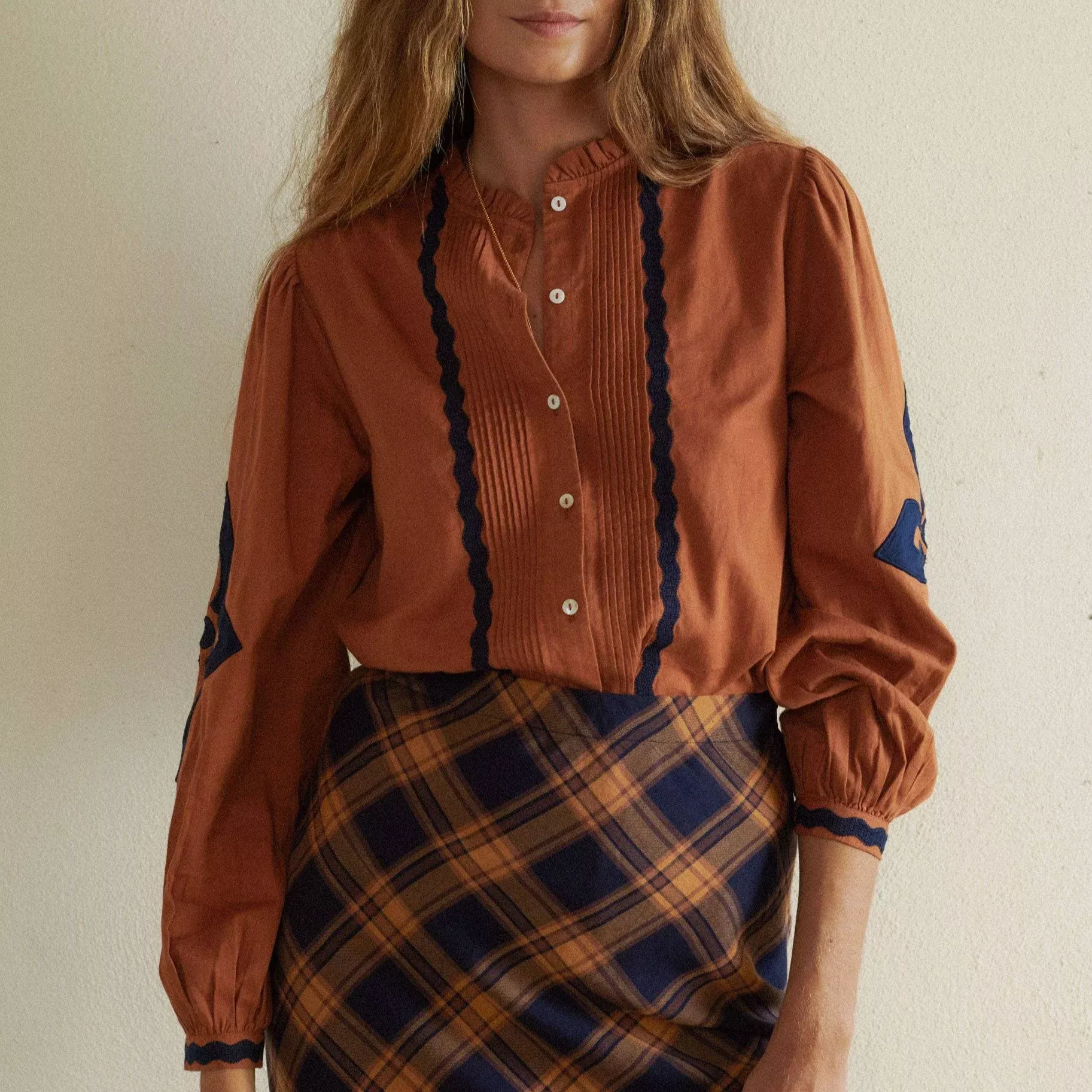 Leonor Blouse in Caramel