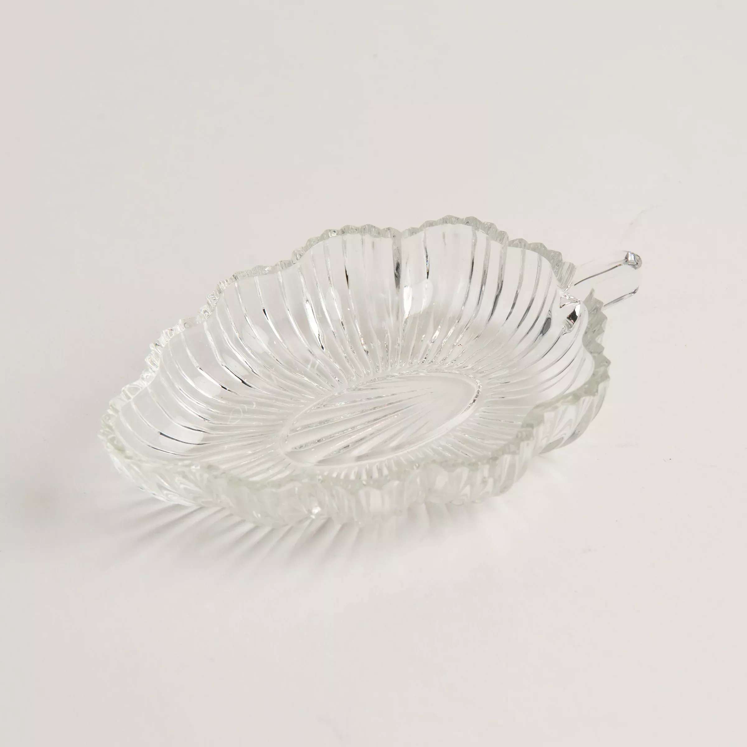 Vintage 30s Glass Leaf Dish