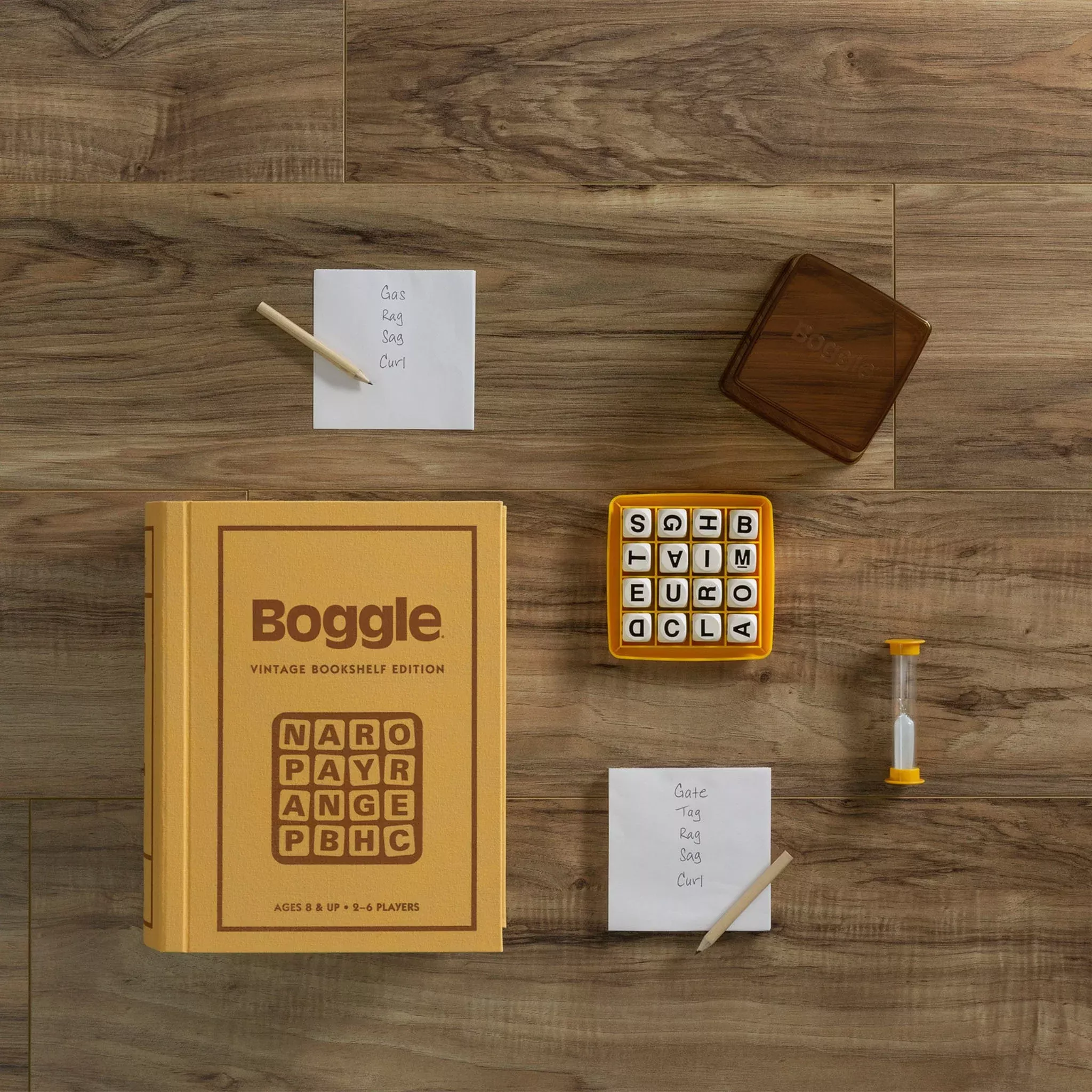Vintage Bookshelf Edition Boggle